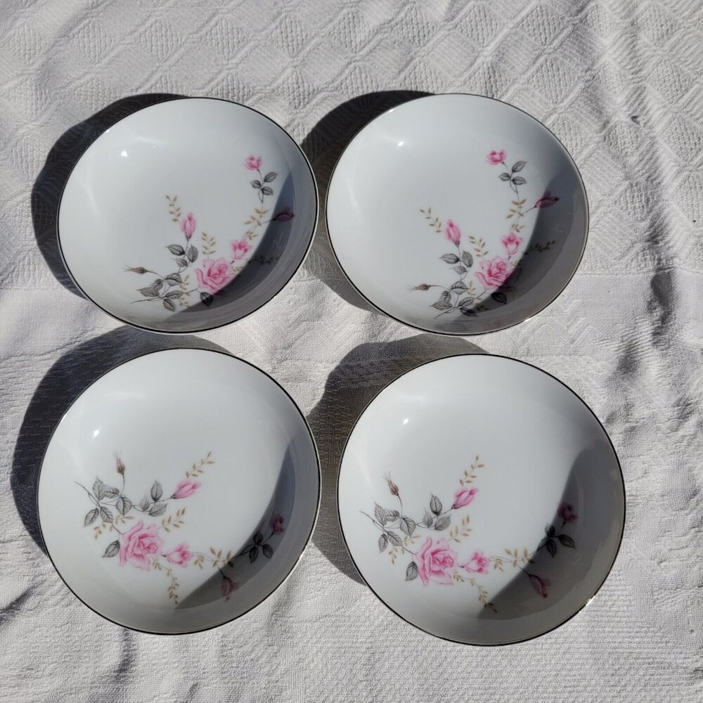 CASTLECOURT Fine China Rose Glow Pattern 5.5" Berry Bowl Plate Set of 4